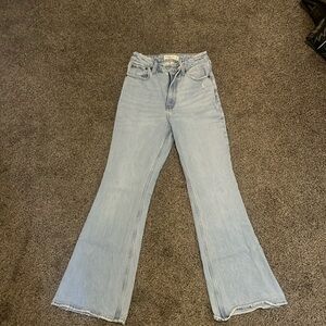 Abercrombie Curve Love Vintage Flare, Light Wash
